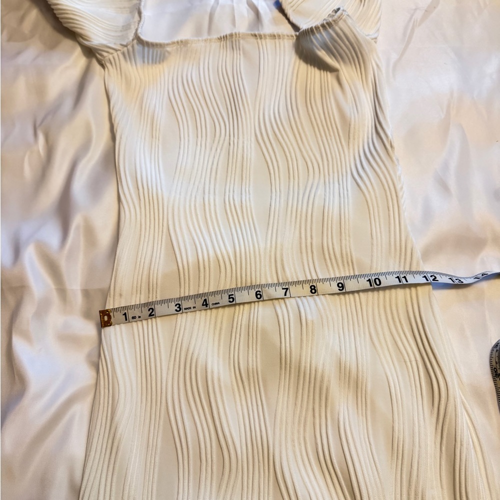 Cream Ribbed Off-Shoulder Midi Dress – Size XS - Picture 3 of 7